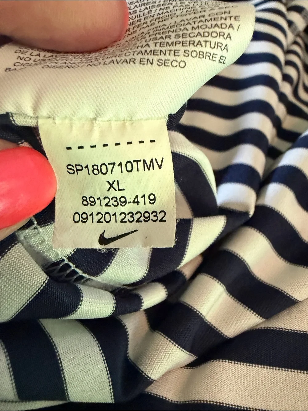 Nike golf dry fit Polo shirt men’s size extra large Navy blue & white stripes